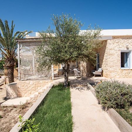 Terra E Sole Spa Suite Aegina Vathi  Экстерьер фото
